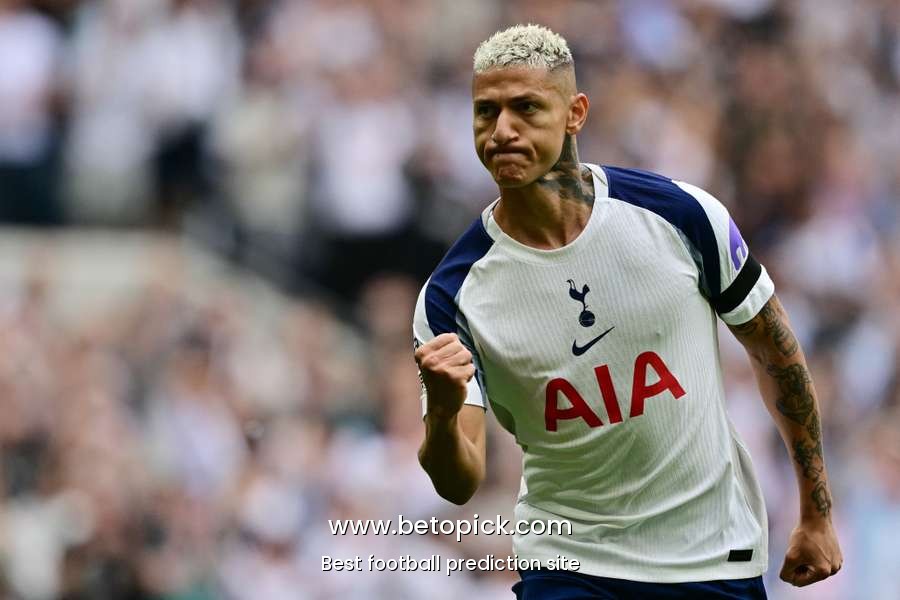Could Richarlison finally be the main man at Tottenham under Thomas Frank?