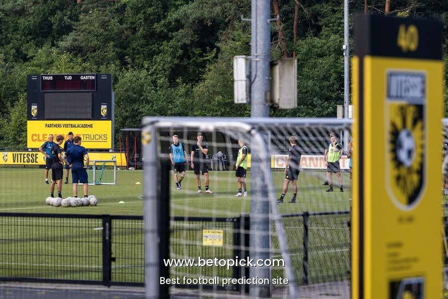 Parents of Vitesse youth players send underway letter to KNVB: 'Our kids are held hostage'
