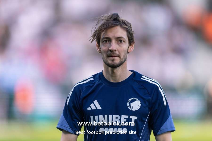 FC Copenhagen legend returns to Odense after 339 appearances
