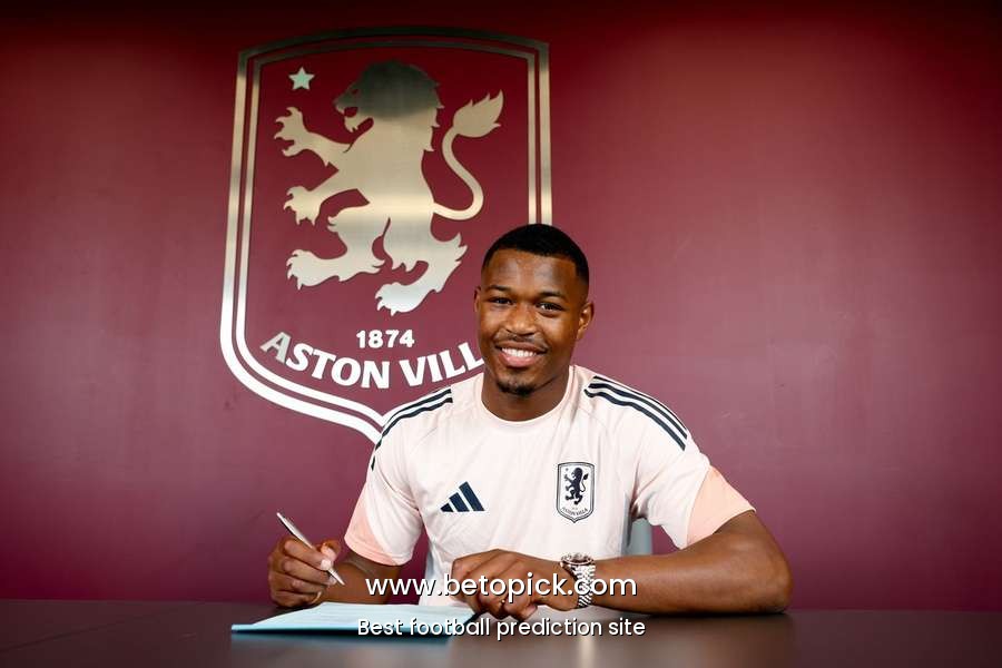 Aston Villa land U19 Euros winner Zepiqueno Redmond on free transfer from Feyenoord