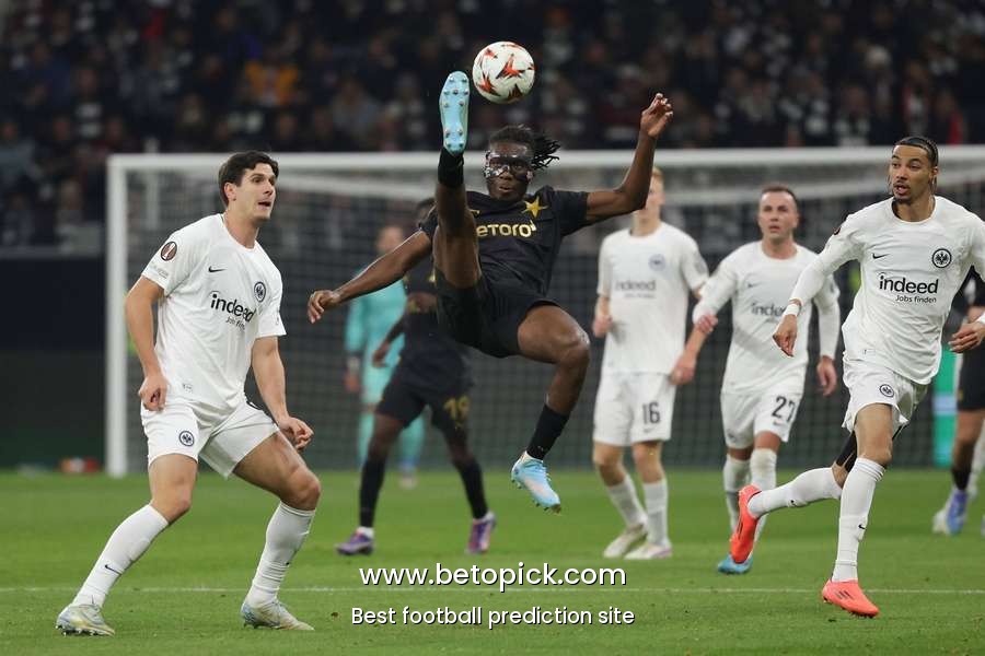 EXCLUSIVE: Igor Ogbu says Slavia Prague ready to confront Champions League elite