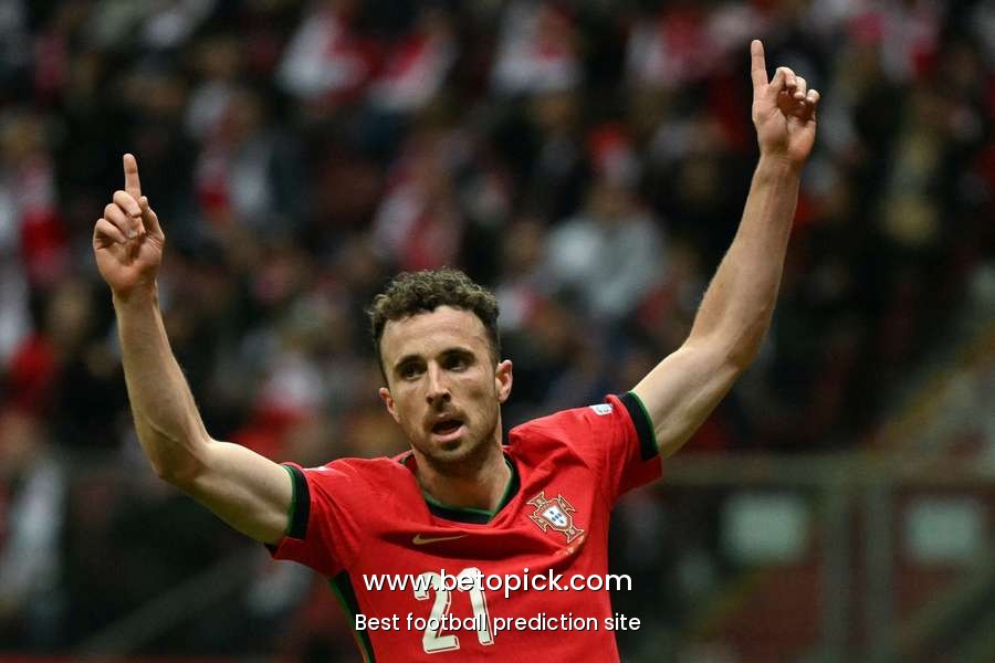 'Football has lost a champion': Tributes pour in for Liverpool star Diogo Jota
