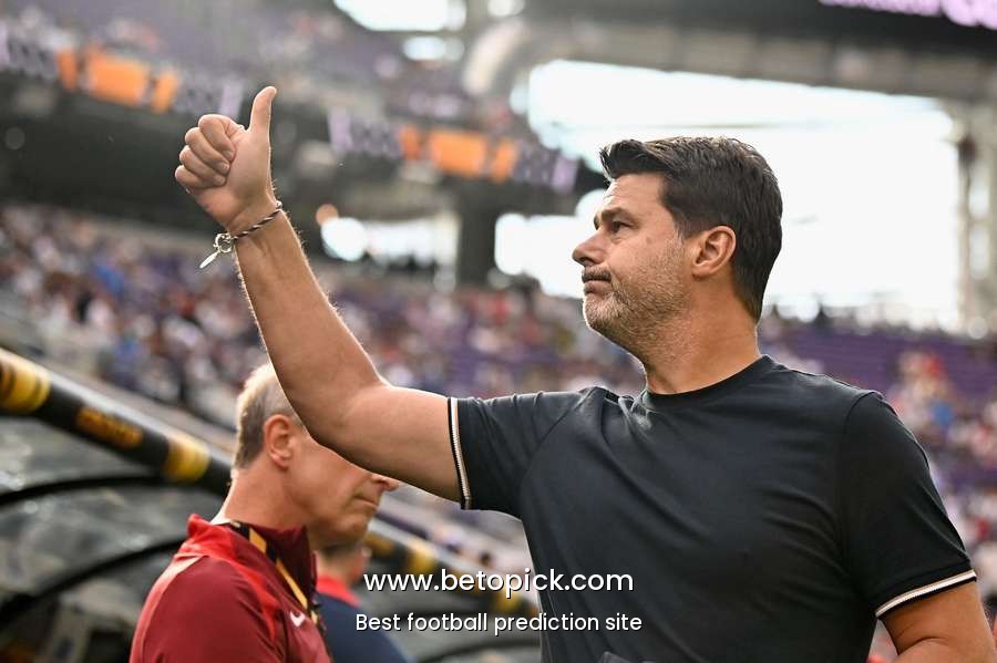 Mauricio Pochettino wants US fans to learn from 'unbelievable' Guatemala supporters
