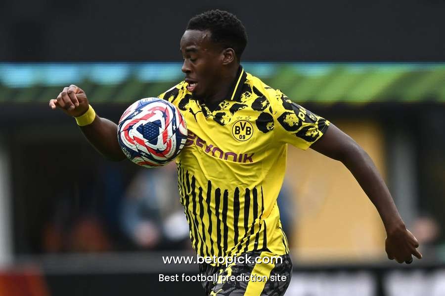 Borussia Dortmund confirm manage has been supported for Jamie Gittens to sign for Chelsea