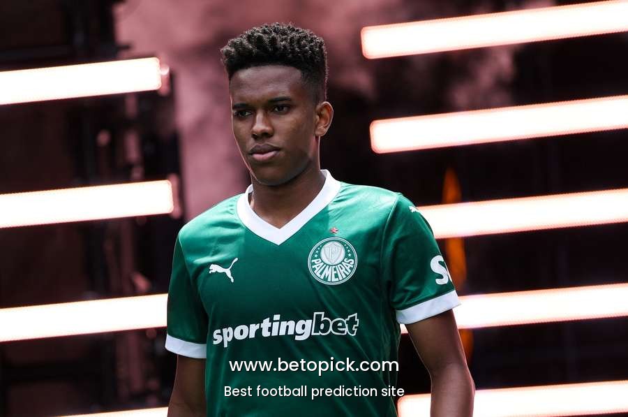 Palmeiras hoping for 'amazing game' from Estevao against future employers Chelsea