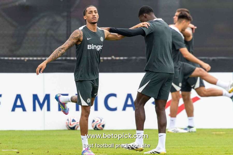 Maresca reveals Joao Pedro and Lavia in contention for Chelsea's clash against Palmeiras