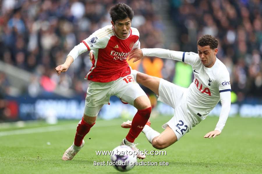 Arsenal part ways with Takehiro Tomiyasu after injury-ridden couple of years