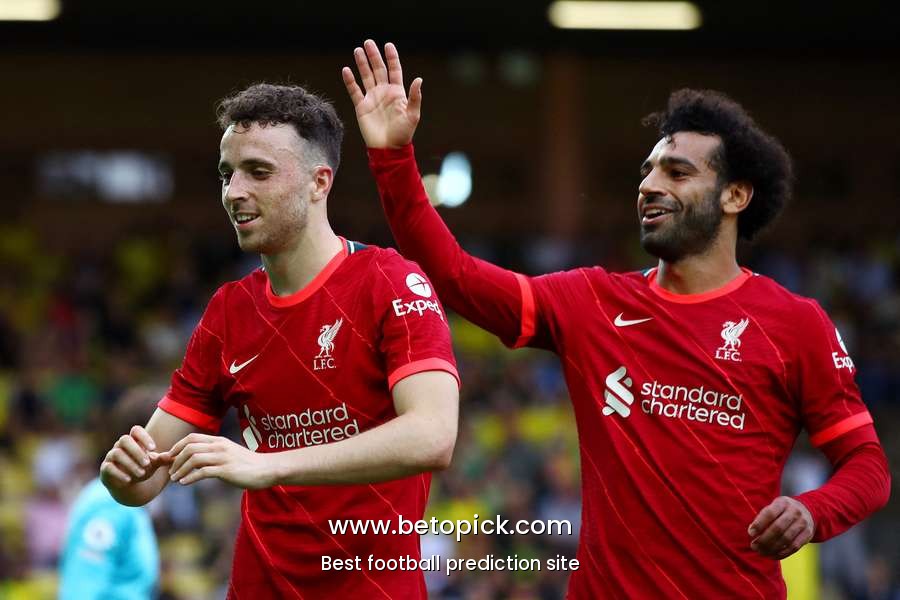 Mohamed Salah 'lost for words' after death of Liverpool teammate Diogo Jota