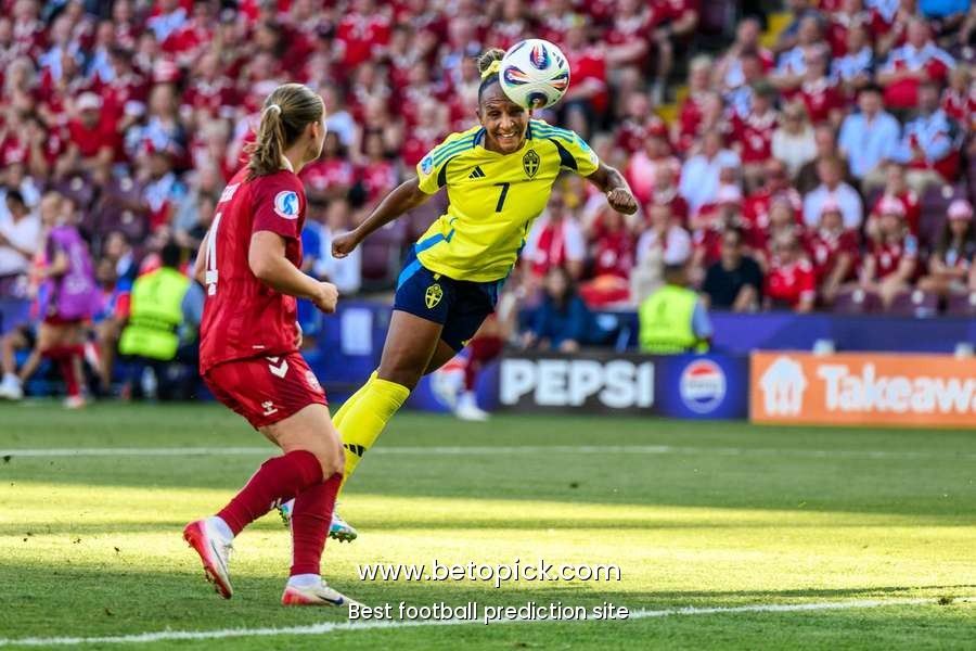 Swedish nightmare continues for Danes as Swedes clinch narrow win in Scandinavian derby