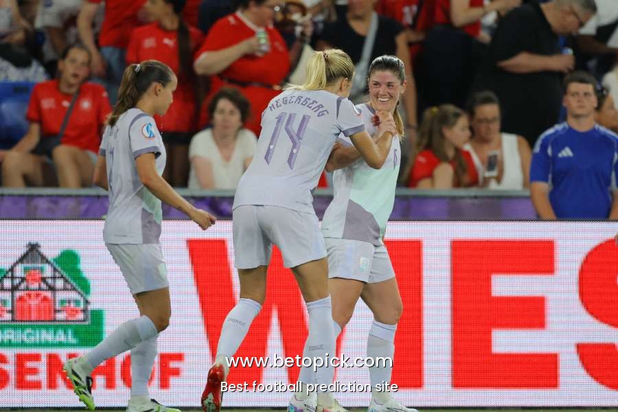 New captain Hegerberg repays faith after scoring vital goal in Norway's EURO 2025 opener