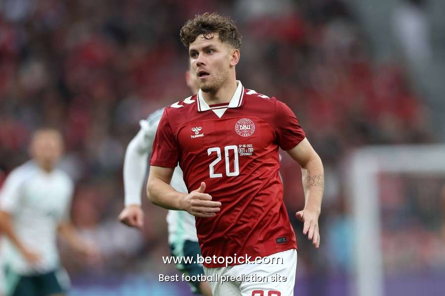Norwich sign Danish international striker from Brondby on a four-year manage