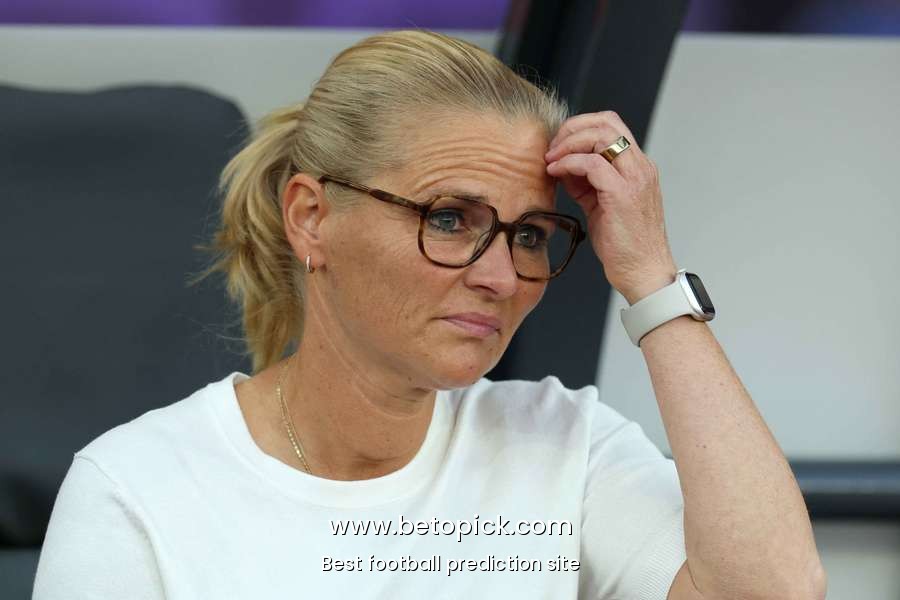 Wiegman and England not thinking over threat of EURO 2025 exit ahead of Netherlands game