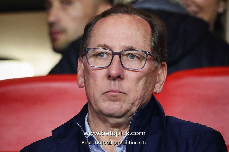 John Textor criticises Crystal Palace chairman Steve Parish for lack of ambition
