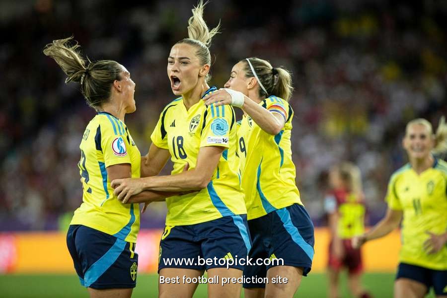 Stellar first half sees Sweden beat Germany to top spot in Group C