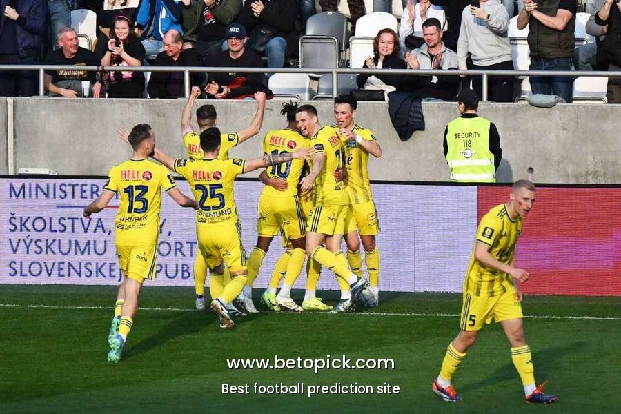 Kosice to take DAC's place in the Conference League second qualifying round