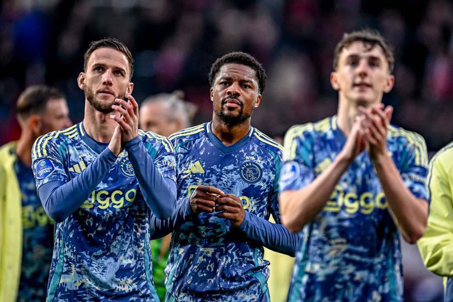 Ajax 'ban' seven players from first-squad pre-campaign practice and facilities