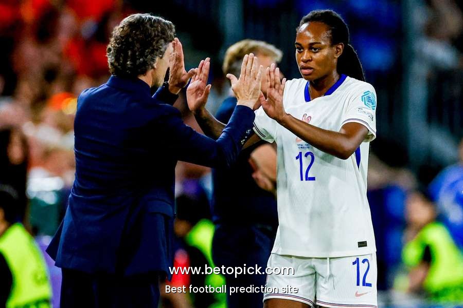 France ready to smash through glass ceiling in EURO 2025 quarter-final against Germany