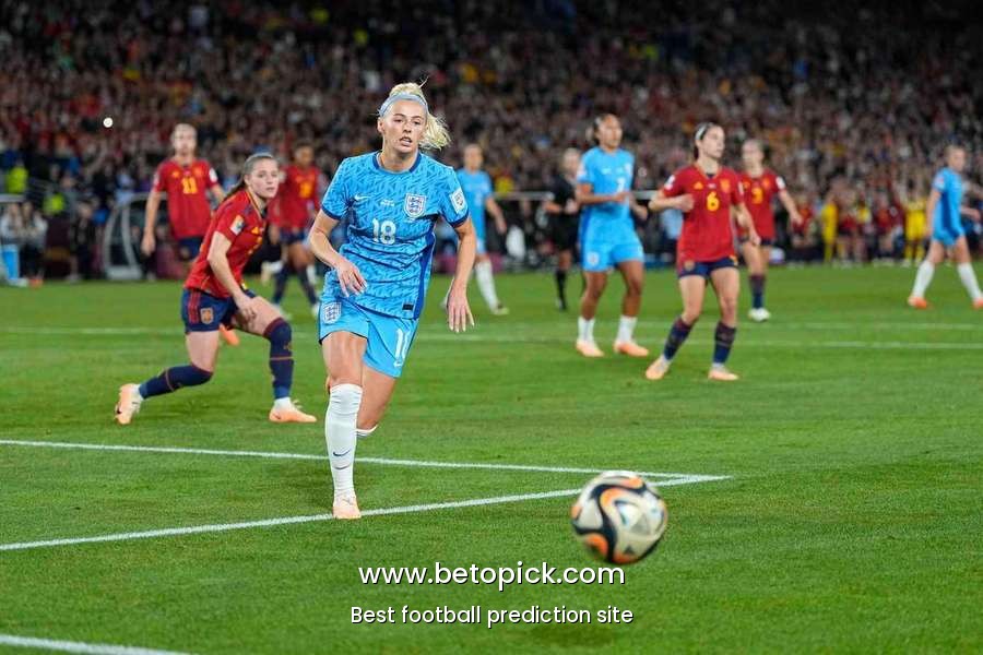 A look ahead to the Women's European Championship final between England and Spain