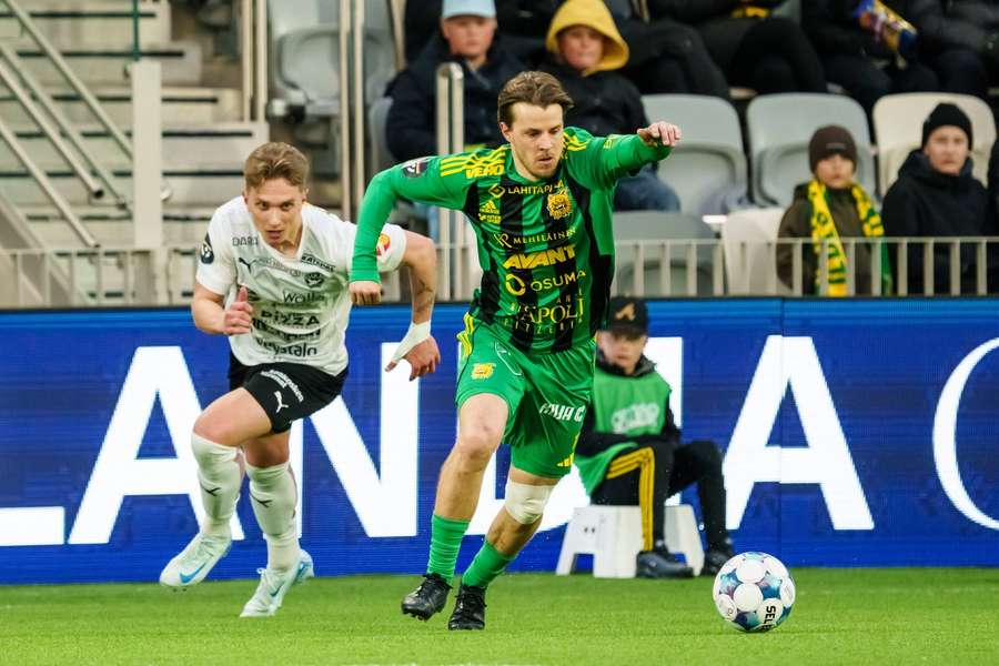 Veikkausliiga review: Ilves and SJK keep pressure on leaders as Oulu get 'late' victory