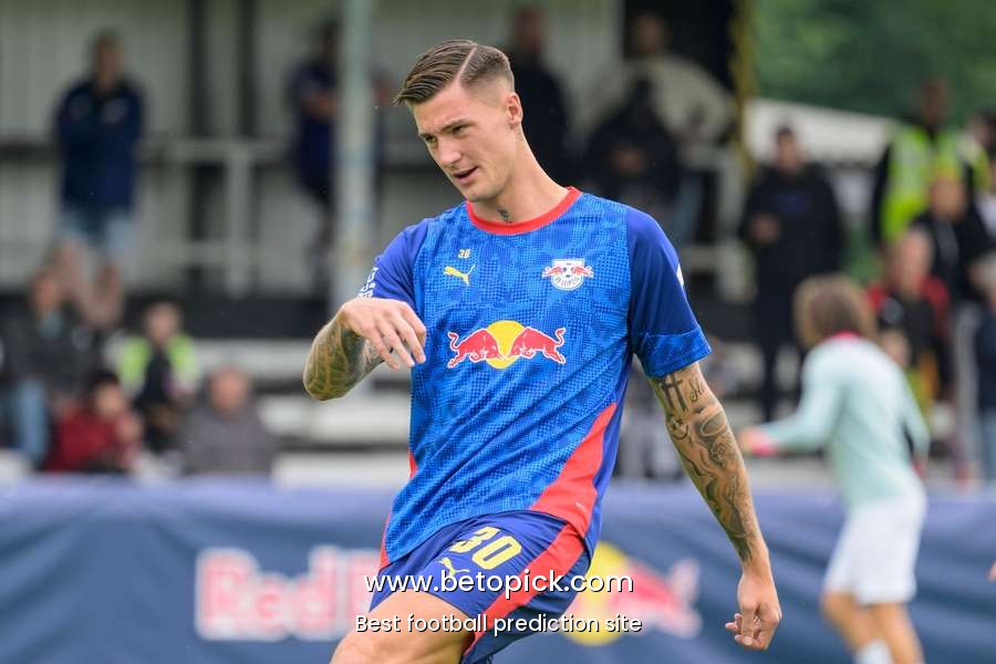 EXCLUSIVE: Sesko set for Newcastle? Man United pause amid €90m bidding war