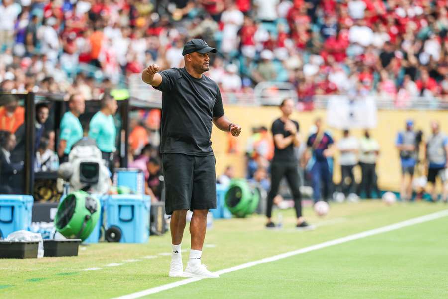 Bayern Munich coach Vincent Kompany praises side's relentless attacking threat